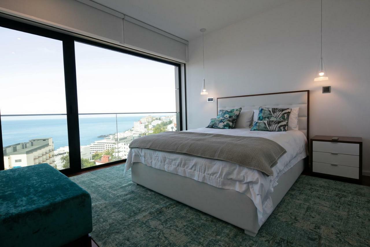 Spacious Luxury Holiday Apartment With A Great View, Funchal, Free Wifi And Parking Extérieur photo